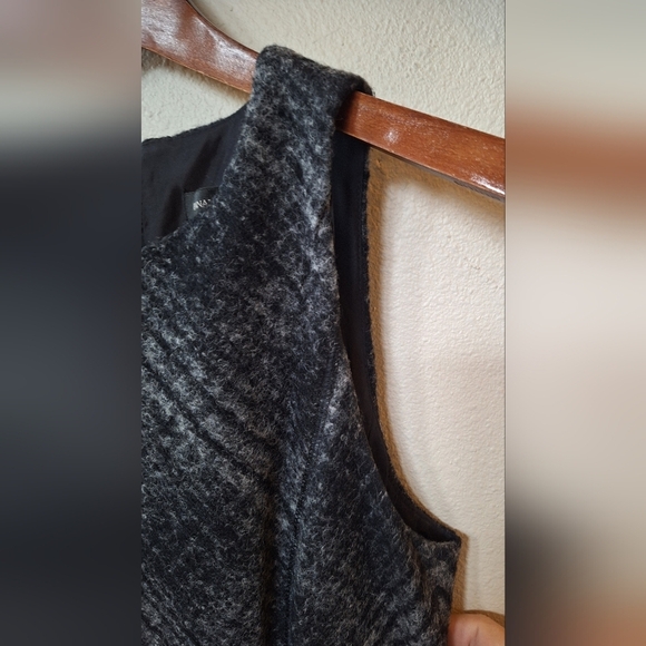 Banana Republic Womens Wool Blend Black/Gray Sleeveless Midi Dress Size 0P - Picture 3 of 7